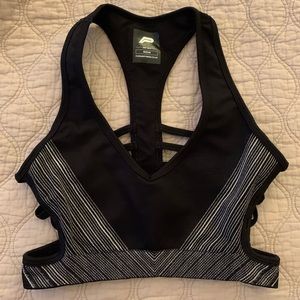 Pursue fitness sports bra